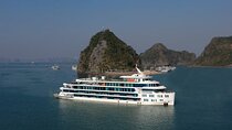 5-Star Luna Luxury Cruise Ha Long Bay with Pool & Gourmet Lunch