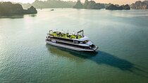 Hanoi: 5-Star Luxury Ha Long Bay Cruise, Buffet Lunch & Kayaking