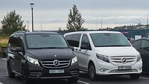 Keflavik Airport: One-way Private Transfer to/from Reykjavik