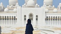 Abu Dhabi Aladdin Tour: Grand Mosque, Etihad, Palace, & Louvre