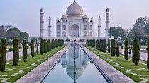 Sunrise Taj Mahal Tour From Delhi