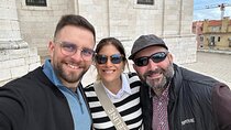 Historical Walking Tour in Lisbon with Fado Show