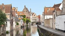Bruges UNESCO Treasures: Exclusive Private Walking Tour