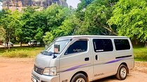 8 Day Sri Lanka Customized Round Tour with Private Driver