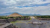 Teotihuacan Private from Mexico City in the early hours