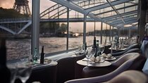 Paris Seine River Dinner Cruise with Scenic Night Views