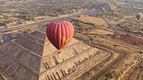 Hot Air Balloon Ride with Private Transport