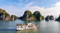 Renea Boutique Cruise – Best 2D1N Bai Tu Long Bay Experience