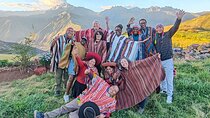 Machu Picchu Overnight Tour with Andean Weaving Experience 