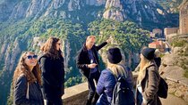 Barcelona to Montserrat Monastery: Tour, Transfers & Basilica