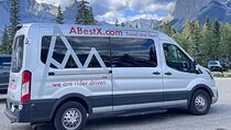 Shuttle Bus from YYC Airport to Canmore and Banff