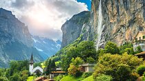 Interlaken and Lauterbrunnen Valley Private Rail Tour from Zurich