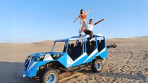 Tour through the Huacachina Desert with Buggie Experience