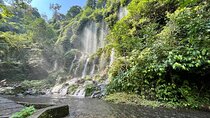 Lombok: Benang Stokel, Kelambu Waterfall, Rice Field and Beach