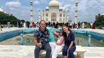 Private Taj Mahal and Agra Car Tour from Delhi with 5* Lunch