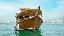 Doha: Traditional Dhow Cruise Tour with Dinner on board