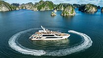 Day Tour Serenity Cruise at Lan Ha Bay from Hanoi, Hai Phong