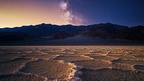 Las Vegas: Death Valley Sunset & Stargazing One-Day Small Tour