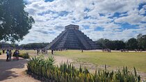 Chichén Itzá Day Tour with Cenote Swim and Valladolid Visit