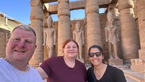 Explore Luxor Ultimate Day Tour of East and West Bank 