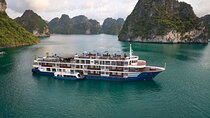From Hanoi: 2-Day Luxury Cruise on Lan Ha Bay with Balcony Cabin