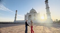 Taj Mahal & Agra Private Tour from Delhi with 5-Star Lunch