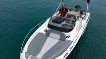 Karnic SL742 Luxury Self-Drive Speedboat to Blue Lagoon Max 9 Pax