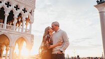 Romantic Venice: photo shoot with local photographer