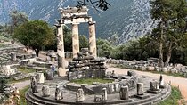 Delphi Historical Private Guided Tour & Thermopylae Hot Springs