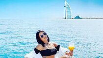 Dubai Marina Luxury Yacht Tour with BBQ 