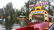 Riding Boats +Warm Mex Food+ Frida Kahlo's neighborhood (private)