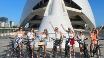 Valencia all in one: beaches, old town & city arts by E-bike