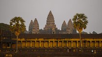 Angkor Wat Sunrise Small Group Tour Including Breakfast