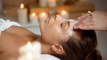 Moisturizing Facial Cleansing Experience in Madrid