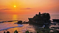 Ulundanu Bratan Temple, Rice Terrace and Tanah Lot Sunset Tour 