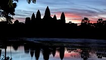  Golden Hours: Angkor wat sunrise photography tour with a pro!