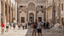Split self guided walking tour through history