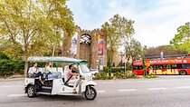Barcelona Expert Plus Tour in Private Eco Tuk Tuk