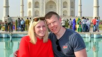 From Delhi: 2 Day Agra Tour with Private Tour Guide by Car