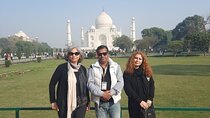 Exclusive Taj Mahal & Agra Fort Day Trip From Delhi by Car