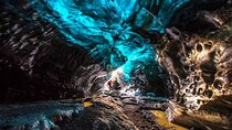 Iceland 5-Day Trip: Ice Cave, Glacier Lagoon & Northern Lights