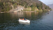 Shared Boat Tour 4.5 h Como Bellagio Varenna with winter cover