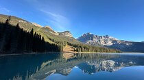 Day Trip to Emerald & Minnewanka Lakes, Natural Bridge & Banff