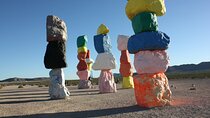 7 Magic Mountains & Death Valley Stargazing Premium Tour