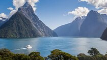 Queenstown to Te Anau via Milford Sound inc Cruise & Lunch