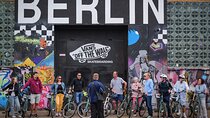 Berlin: Experience the Alternative Kreuzberg on a Bike Tour