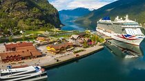 Discover Flåm at your own pace - Premium Round Trip from Bergen