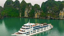Shore Wonders of Halong: Luxury Cruise & Hidden Showpiece