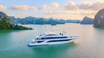 The Best of Halong Bay: 5-Star Leona Day Cruise from Hanoi