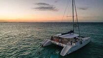 Sunset Sailing Adventure to Isla Mujeres Unlimited + Transfer from Cancún